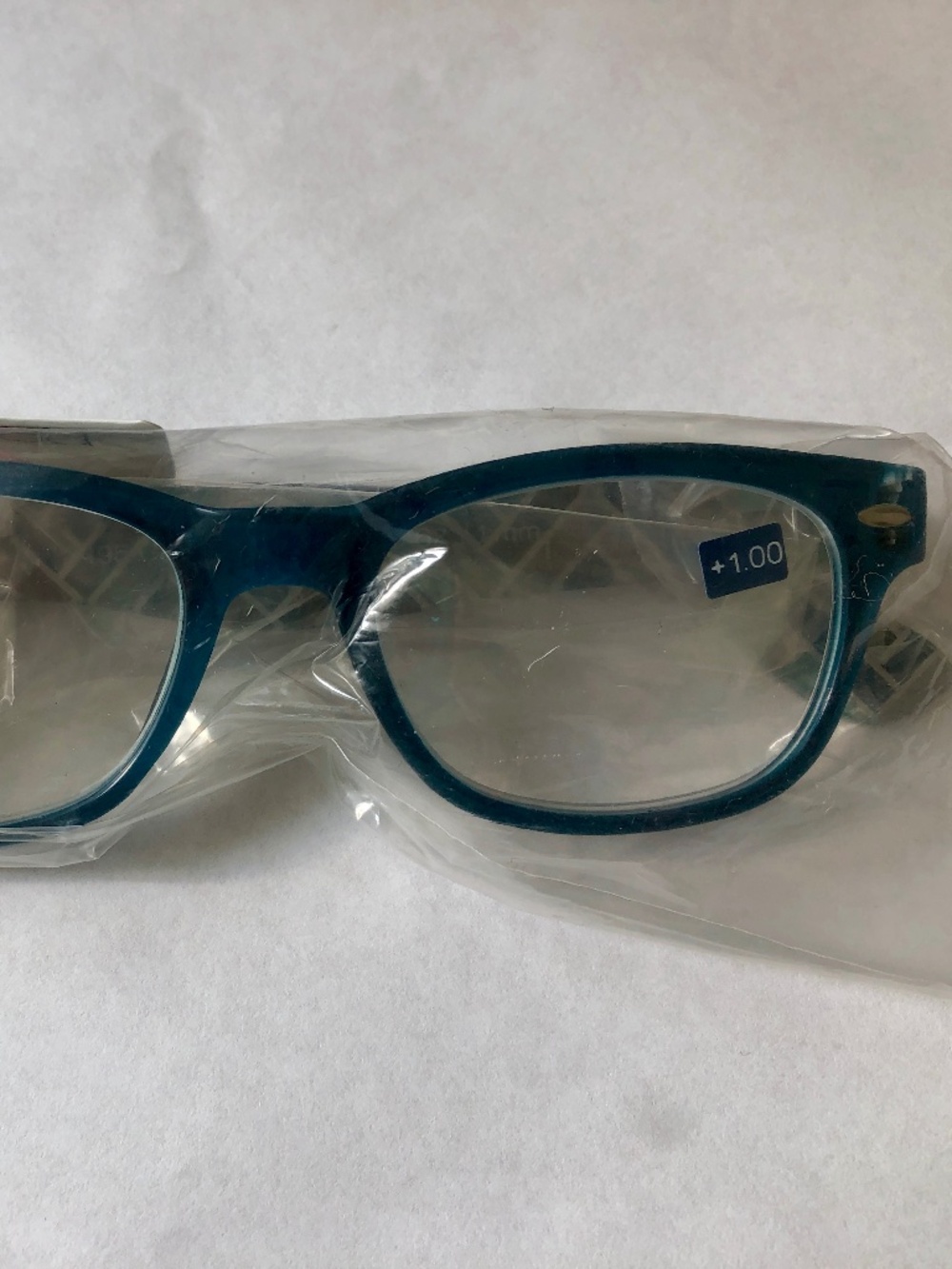 NEW Blue Good Times Peepers Blue Light Filtering +1.00 Readers